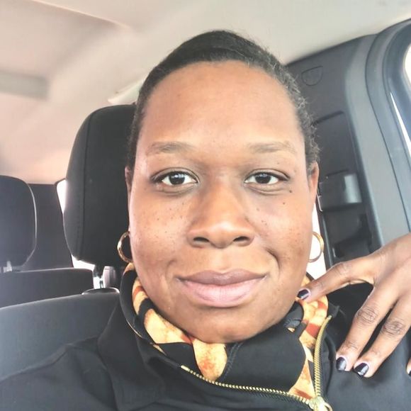 Meet your Posher, Allyne - Picture 1 of 1